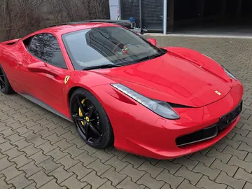 Ferrari 458, TOP STAV PRAVIDELNÝ SERVIS